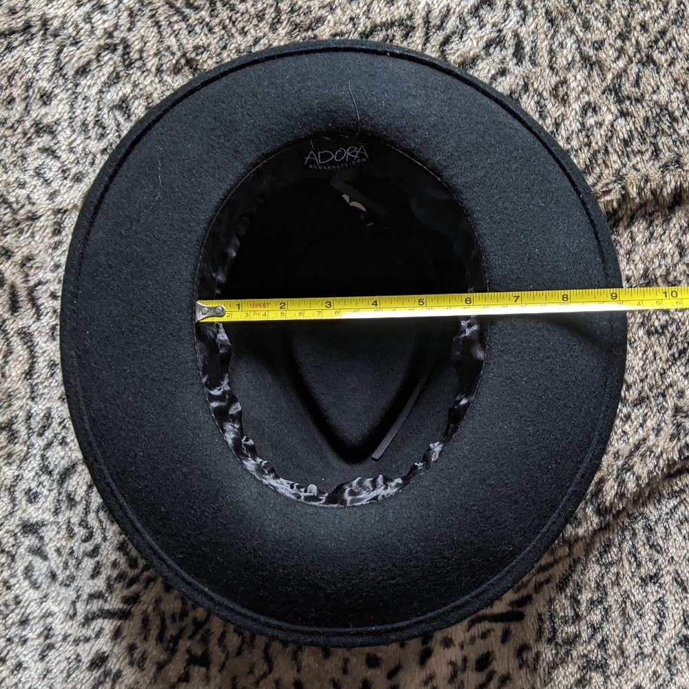 Hat - Picture 9 of 10